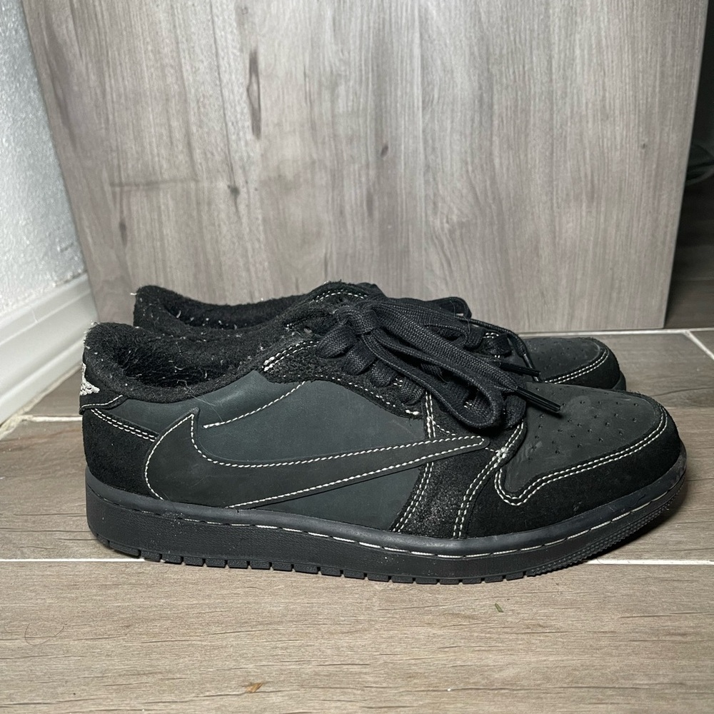 Travis Scott Air Jordan 1 Retro ‘Black Phantom’